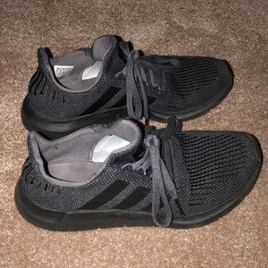 Good condition! Adidas!